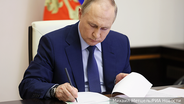 Эксперт: Новым врио губернаторов придется решать задачи из майского указа Путина