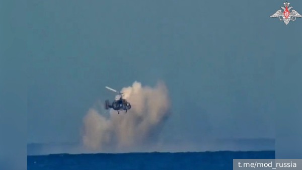 Российские военные уничтожили безэкипажный катер ВСУ в Черном море