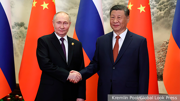 Кремль: Путин и Си Цзиньпин на переговорах тет-а-тет подробно обсудили тему Украины