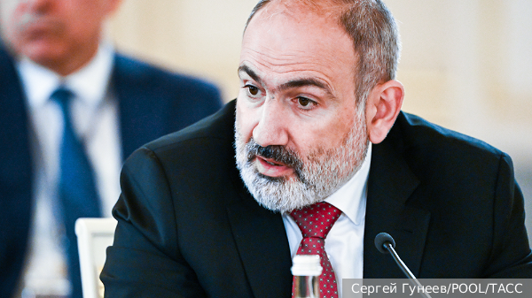 Пашинян обвинил две страны ОДКБ в помощи Баку во время войны в Карабахе 
