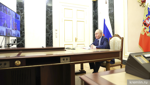 Белоусов на совещании Совбеза с Путиным появился в военной форме