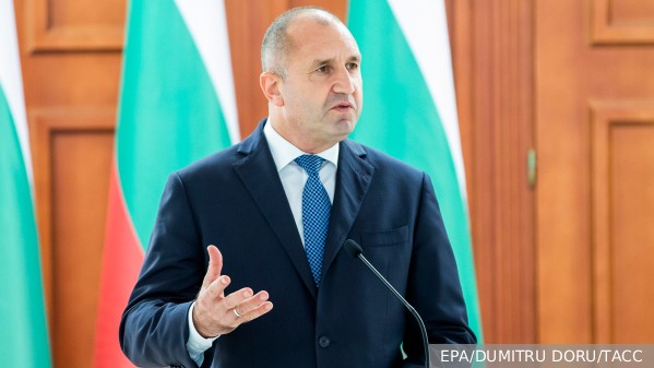 Президент Болгарии заявил о нарушении красных линий Западом на Украине