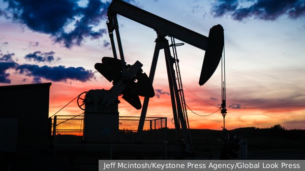 Цена нефти Brent опустилась ниже 78 долларов за баррель