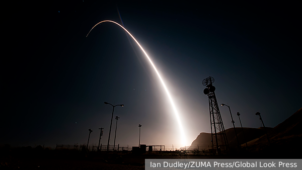 США провели пуск межконтинентальной баллистической ракеты Minuteman III