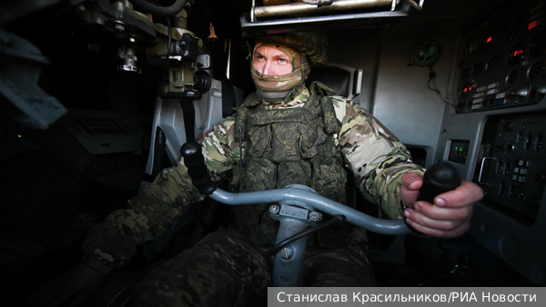 Путин назвал число российских военных в зоне СВО