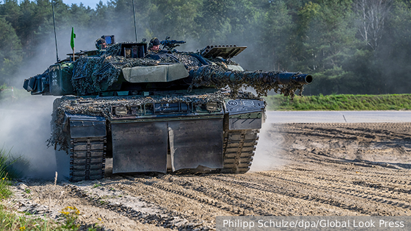 Эксперт : Германии не хватит танков для обороны Берлина