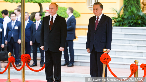 Путин и президент Вьетнама То Лам начали переговоры в Ханое
