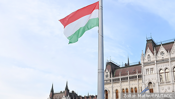 Стало известно о намерении Венгрии поддержать ограничения на российский СПГ