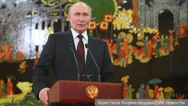 Путин заявил, что Запад поменяет Зеленского в следующем году