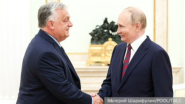Ушаков: Орбан не передавал Путину посланий от Зеленского 