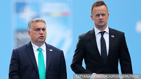 Сийярто призвал европейцев «пристегнуть ремни» из-за мирной миссии Орбана