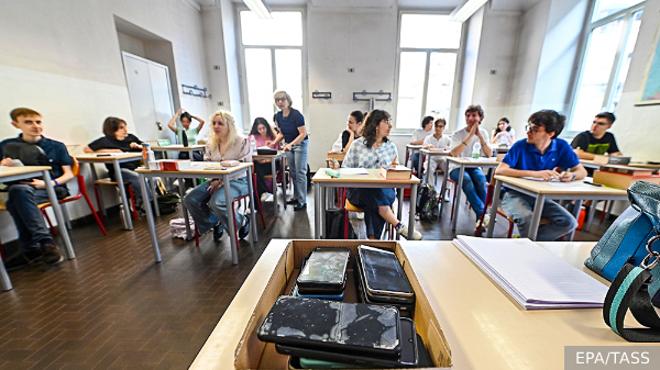 Глава Рособрнадзора Музаев: Школьники не согласятся на отмену ЕГЭ в пользу традиционных экзаменов