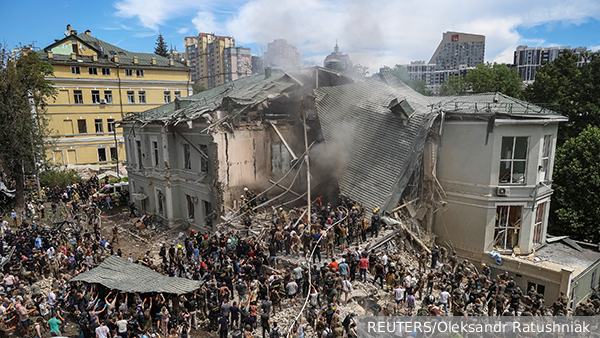 Кому выгоден удар по детской больнице в Киеве 