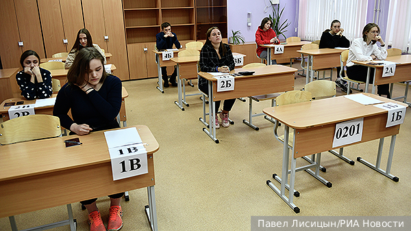 Глава Рособрнадзора предложил изменить экзамены для девятиклассников