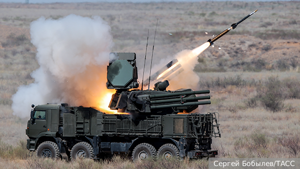 Российские военные сбили две управляемые авиационные бомбы в Курской области