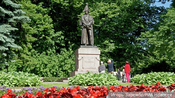 Рижская дума утвердила снос памятника Барклаю-де-Толли