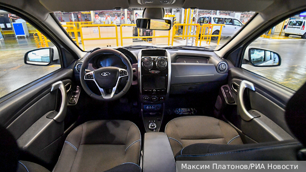 В России продажи новых авто в октябре выросли на 51%