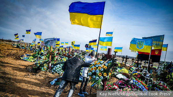 Потери ВСУ с начала СВО составили около 906,5 тыс. человек убитыми и ранеными