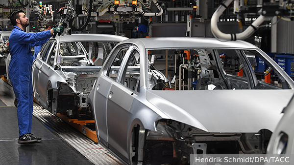 Renault и Stellantis предупредили об угрозе обвала авторынка ЕС
