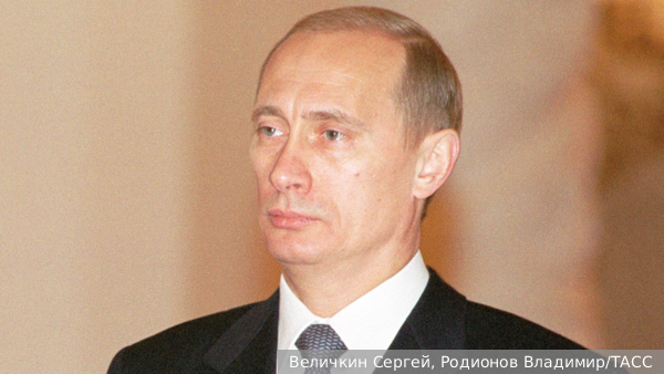 Эксперт: Путин вернул России стабильность, покой и веру в себя