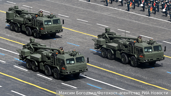 ТОС-2 «Тосочка» и самоходка «Мальва» впервые участвовали в параде Победы