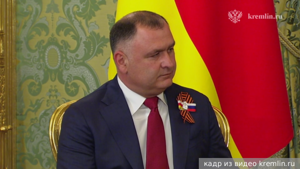 Президент Южной Осетии на встрече с Путиным назвал СВО «нашим общим делом»