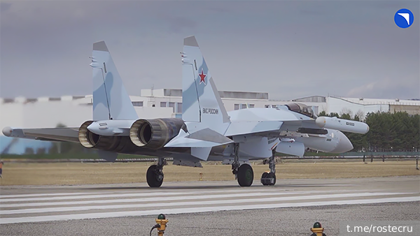 Ростех передал армии партию новых истребителей Су-35С