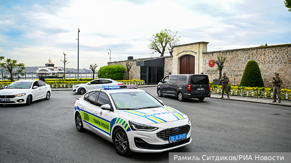 Российская делегация в Стамбуле отправилась на переговоры с Украиной