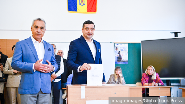 Румынская полиция вывела Симиона и Джоджеску с избирательного участка