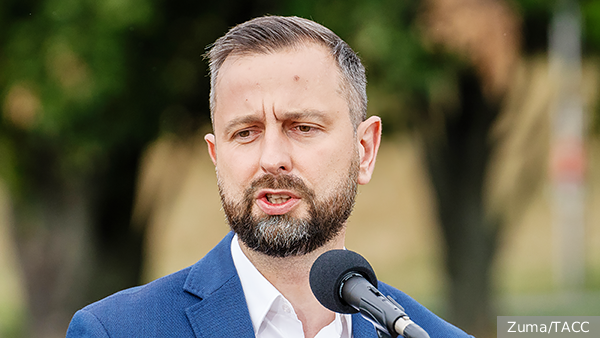 Глава Минобороны Польши впервые публично назвал Россию «врагом»