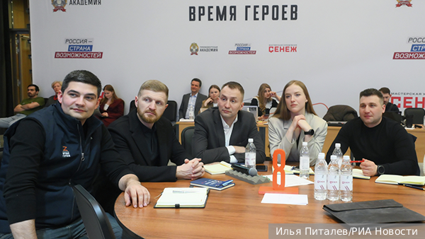 Эксперты: В России формируется многогранная система обновления власти