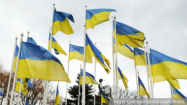 СМИ сообщили о мрачной атмосфере на встрече по Украине в Гааге