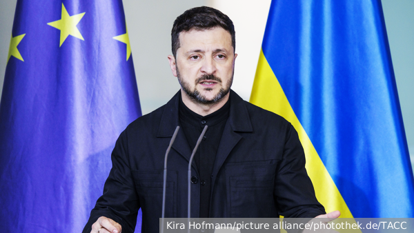 Экс-аналитик ЦРУ обвинил Зеленского в лукавстве из-за меморандума