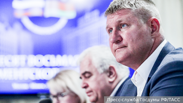 Шеремет назвал жалобу Зеленского на военный ответ России «крокодильими слезами»