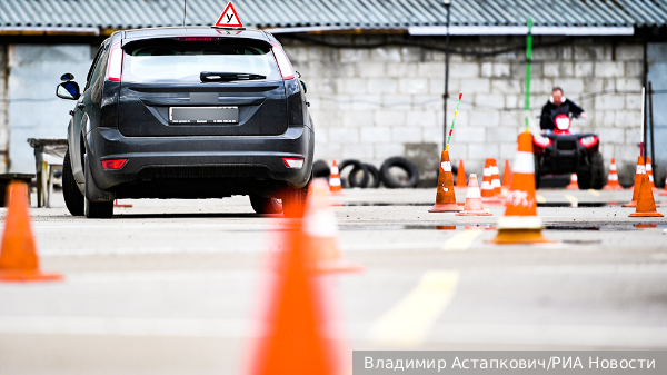 МВД решило упростить выбор автошколы статистикой о ее погибших в ДТП выпускниках