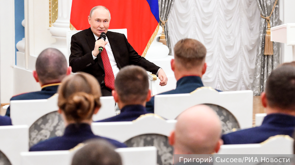 Путин встретился в Кремле с участниками проекта «Время героев»