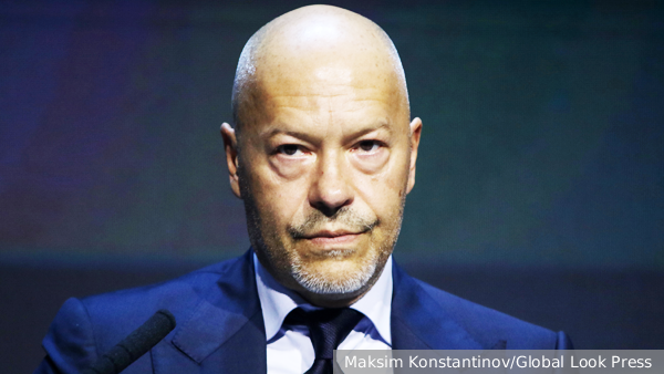 Режиссер Бондарчук эвакуирован из Ирана в Баку