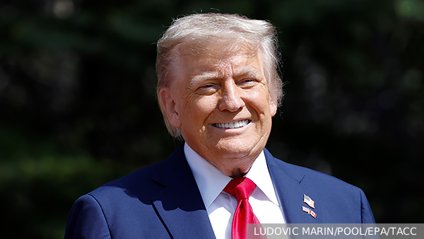 Трамп досрочно покинул саммит «Большой семерки» и высмеял Макрона
