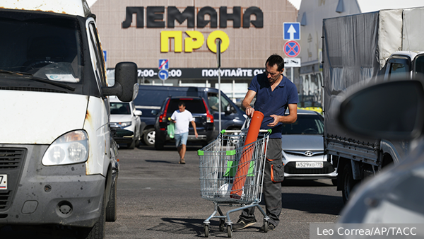 Госдума приняла закон о запрете англицизмов на вывесках и в названиях ЖК