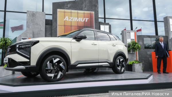 «АвтоВАЗ» презентовал Lada Azimut на платформе Vesta с новыми деталями