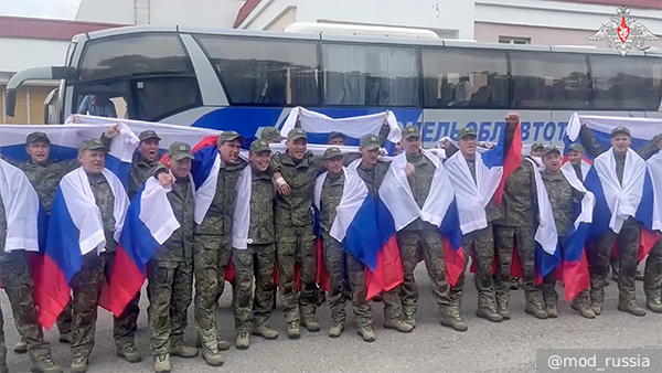 Россия вернула из украинского плена группу военнослужащих