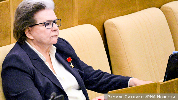 Терешкова почувствовала себя плохо на заседании Госдумы