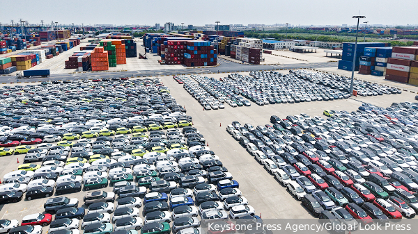 Китайские автопроизводители продавали новые машины в Россию как подержанные