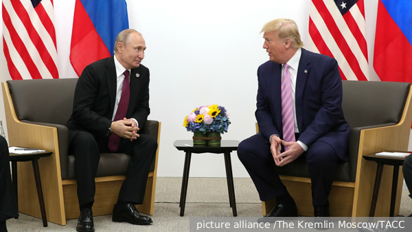 Трамп заявил о планах обсудить с Путиным завершение конфликта на Украине