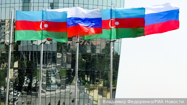 Посольство РФ сообщило о жалобах россиян на насилие и проверки документов в Азербайджане