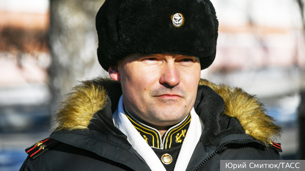 Хинштейн пообещал увековечить память замглавкома ВМФ Гудкова в Курской области