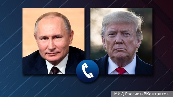 Трамп рассказал о телефонных разговорах с Путиным и Зеленским