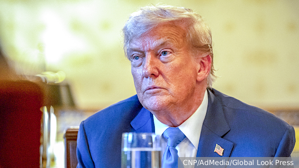 Трамп анонсировал 10-процентные пошлины на товары стран БРИКС
