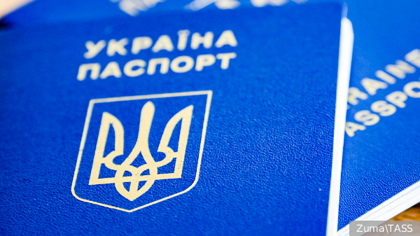 Контактировавшим с ВСУ украинцам закрыли въезд в Россию на 50 лет