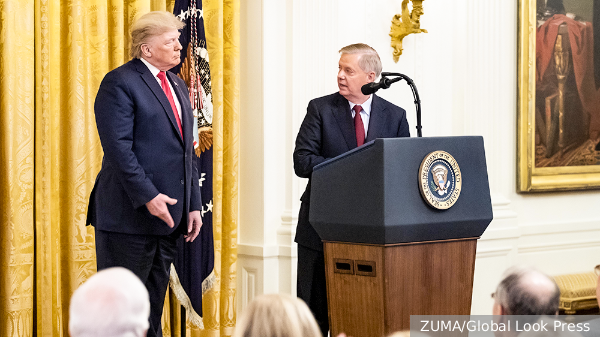 Американисты объяснили слова сенатора США о «кувалде Трампа» против России
